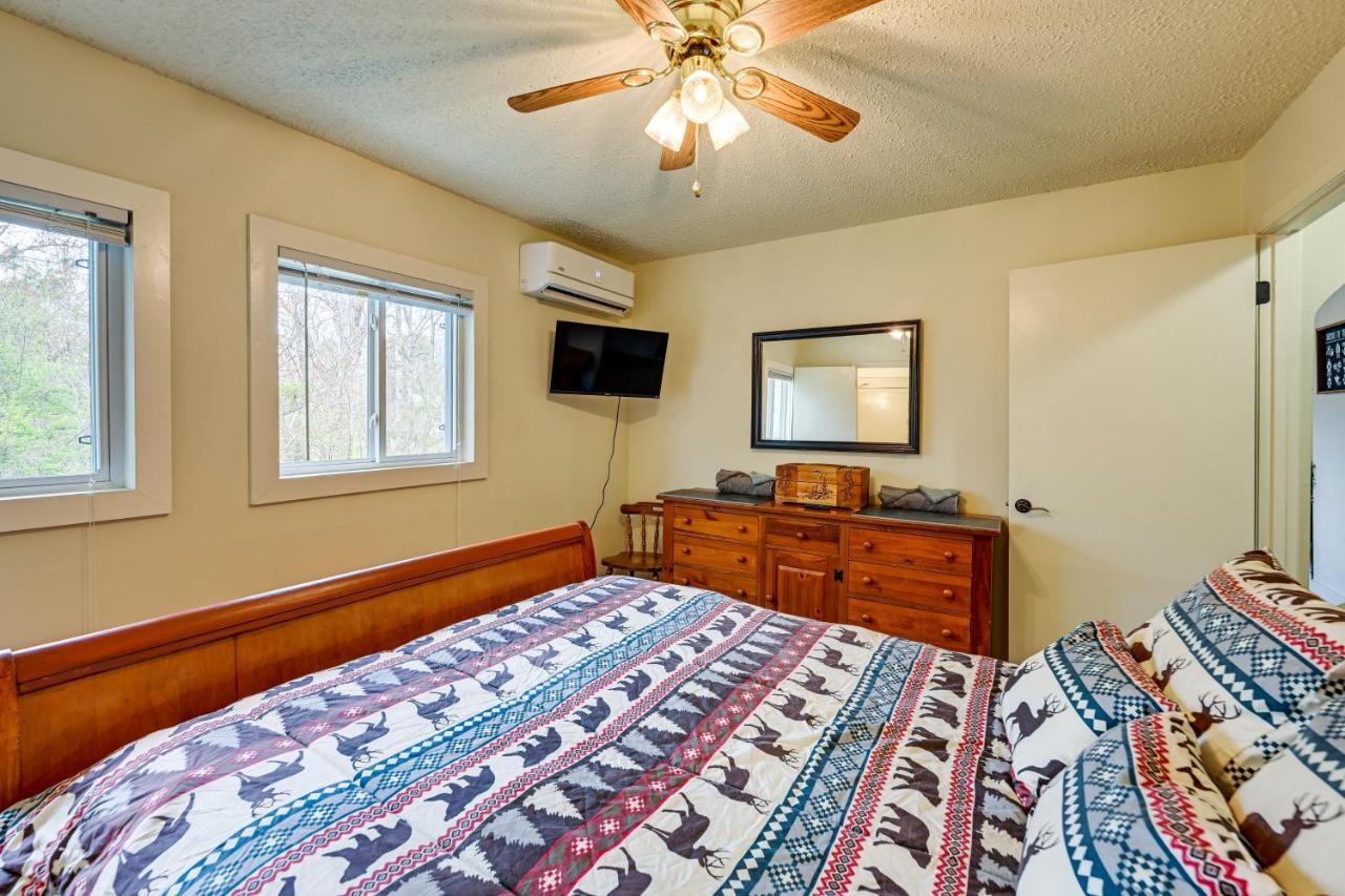 Whittier Vacation Rental Cabin With Private Hot Tub Exterior photo
