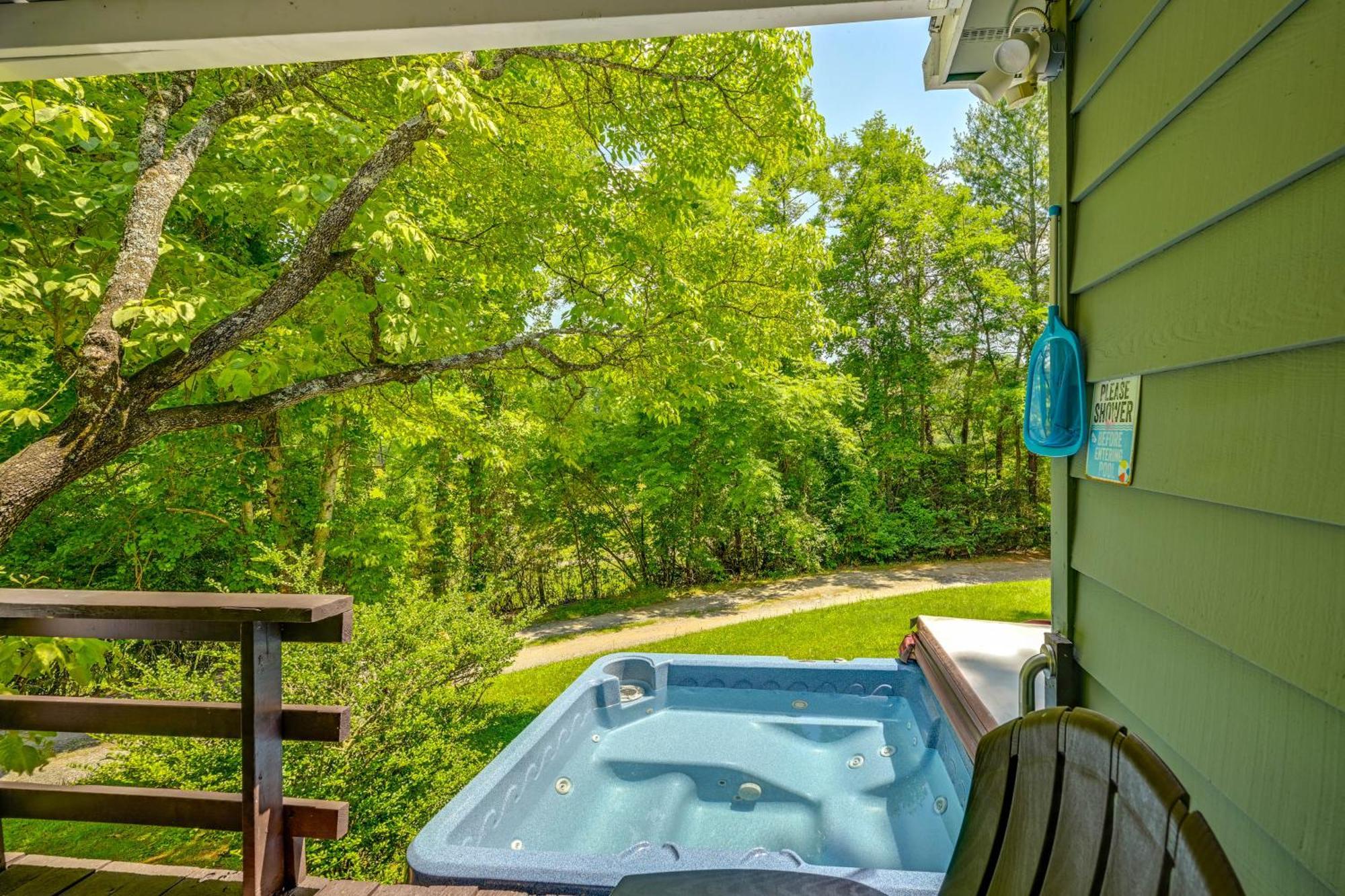 Whittier Vacation Rental Cabin With Private Hot Tub Exterior photo